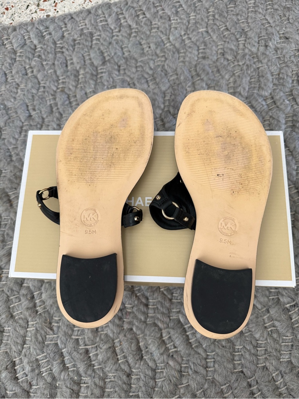 Michael Kors Conway Sandals - Picture 3 of 4